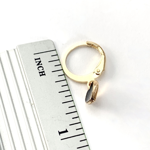 Black Heart Charm Earrings - Picture 3 of 3